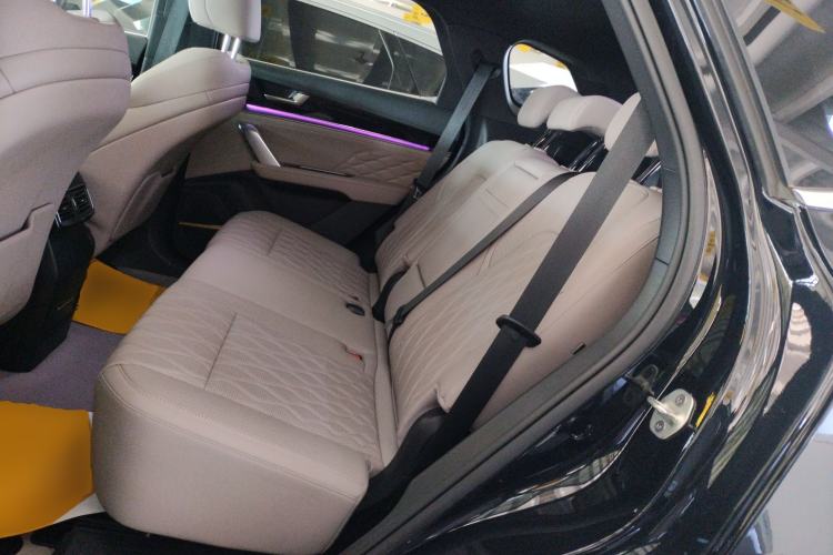 Used BYD Tang New Energy 2024 DM-i Glory Edition 112KM Prestige Model