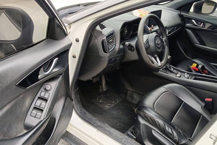 Used Mazda CX-4 2020 2.0L Automatic Two-Wheel Drive Blue Sky Dynamic Edition
