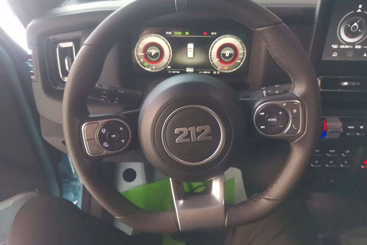 Used  T01 2025 2.0T Changfeng
