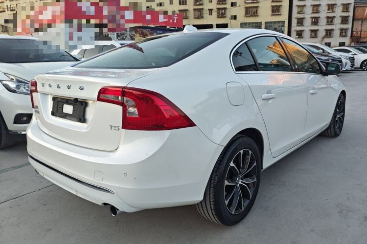 Used Volvo S60 2019 S60L Facelift T5 Intelligent Advanced Edition
