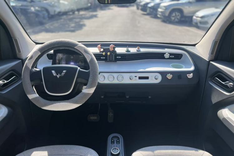 Used Wuling Hongguang MINIEV 2021 Macaron Premium Model – Lithium-NMC