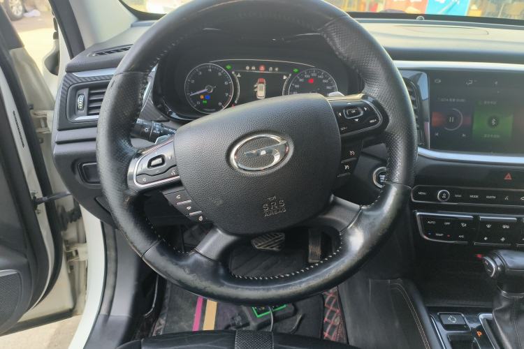 Used GAC Trumpchi GS7 2017 320T Two-Wheel-Drive Luxury Smart Connectivity Model