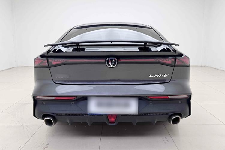 Used Changan UNI-V 2022 1.5T Prestige Version