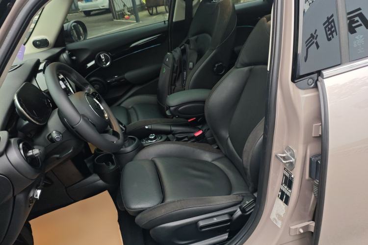 Used  MINI 2023 2.0T COOPER S Artist Five-Door Edition
