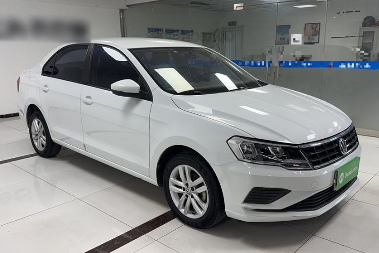 Used Volkswagen Jetta 2019 Dream Edition 1.4L Manual Fashion Version