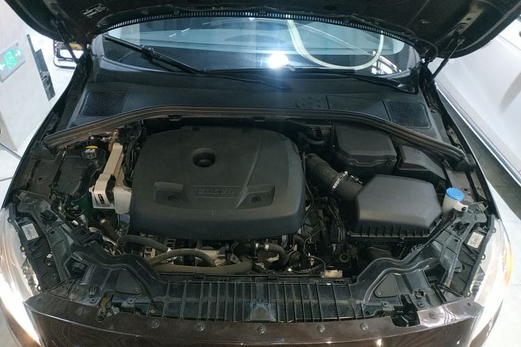 Used Volvo S60 2018 S60L T3 Smart Progress Edition