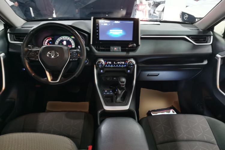 Used Toyota RAV4 2020 2.0L CVT Two-Wheel Drive Fashion Edition
