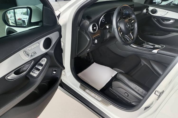 Used Mercedes-Benz GLC 2022 Second Facelift GLC 260 L 4MATIC Dynamic Edition
