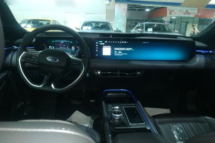 Used Ford Mondeo 2025 2.0T EcoBoost Ultimate Edition
