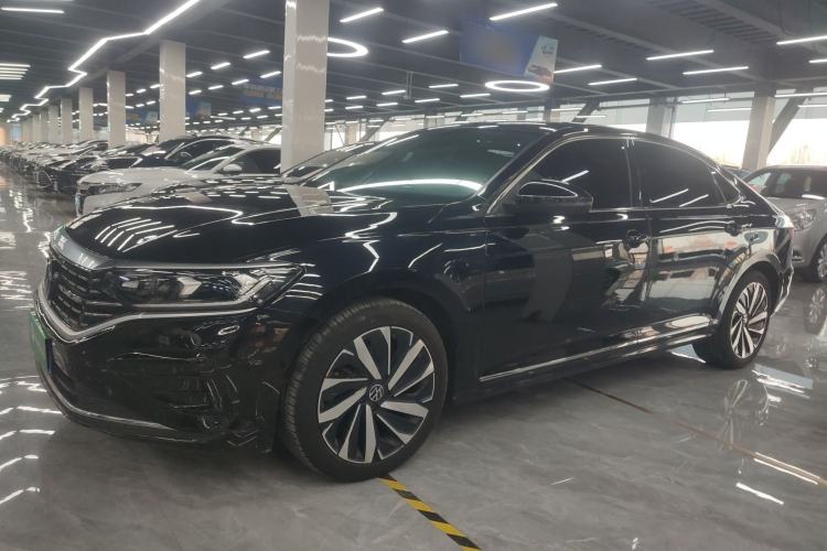 Used Volkswagen Passat 2023 330TSI Elite Edition
