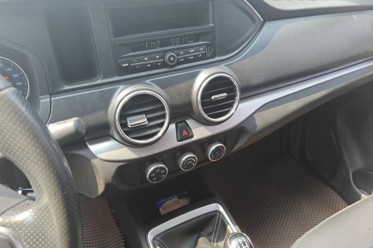 Used Dongfeng Ruichi 2021 2.4L Gasoline Two-Wheel-Drive Base Version with Long Cargo Bed 2TZD