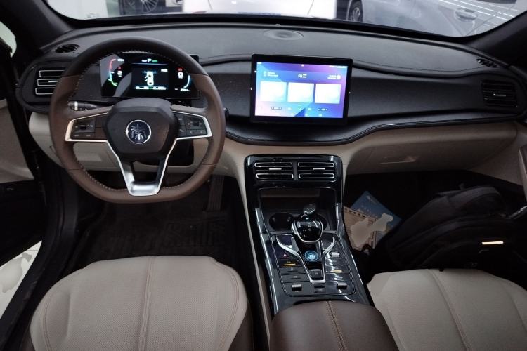 Used BYD Qin PLUS 2024 HONOR Edition DM-i 55KM Leading Model
