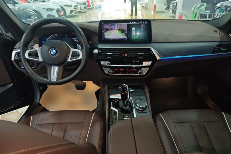 Used BMW 5 Series 2021 530Li Leading Model M Sport Package
