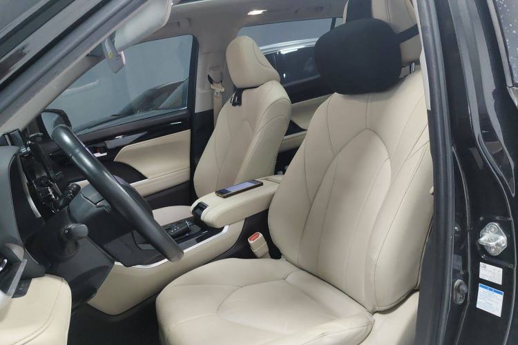 Used Toyota Highlander 2022 Dual-Engine 2.5L Four-Wheel Drive Prestige Version 7 Seats
