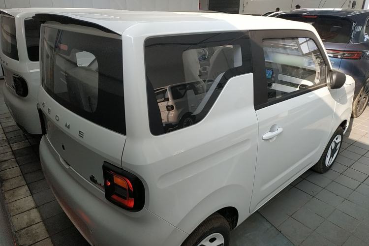 Used  Panda 2025 210 km – Yuanqi Bear
