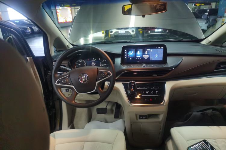 Used Buick GL8 2023 Land Executive Class Smart Enjoyment Model
