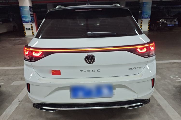 Used Volkswagen T-ROC 2023 300TSI DSG Two-Wheel-Drive Chen Guang Edition
