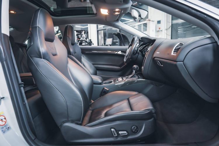 Used Audi RS 5 2012 RS 5 Coupe
