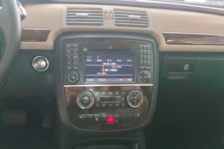 Used Mercedes-Benz R-Class 2011 R 350 L 4MATIC
