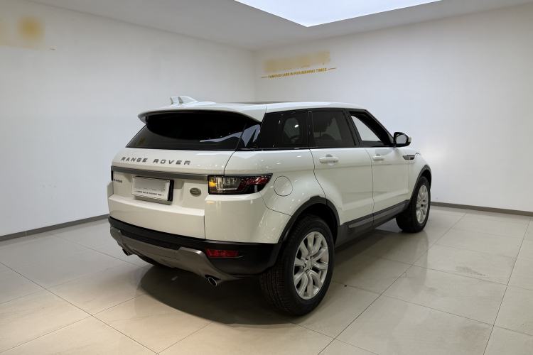 Used Land Rover Range Rover Evoque 2018 200PS PURE New Fashion Edition
