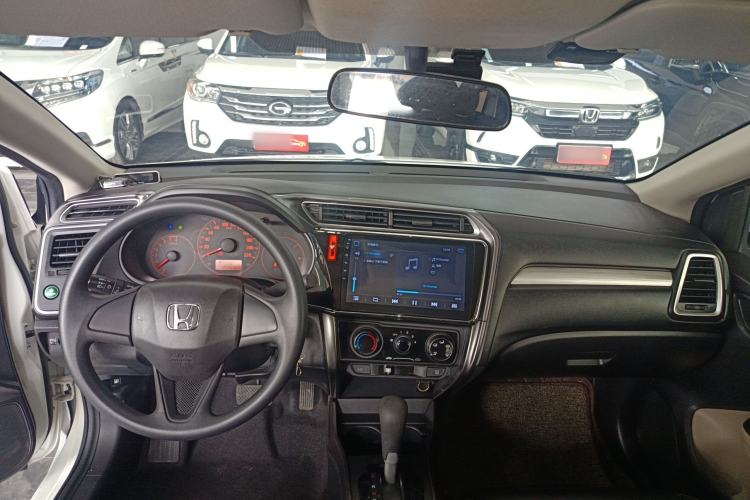 Used Honda Greiz 2016 1.5L CVT Classic Edition
