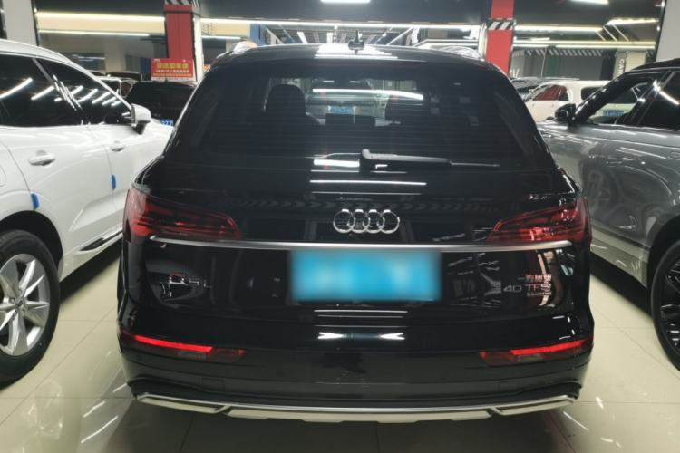 Used Audi Q5L 2022 40T Fashionable and Elegant Model