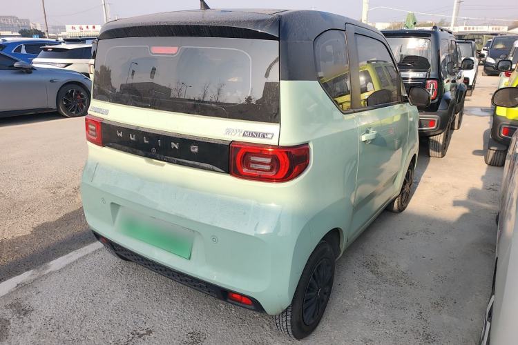 Used Wuling Hongguang MINIEV 2022 Macaron Premium Model – Lithium Iron Phosphate
