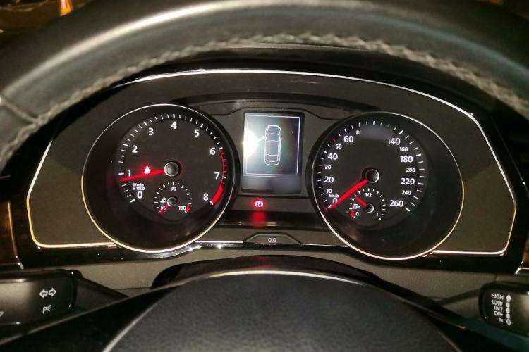 Used Volkswagen Magotan 2017 330TSI DSG Luxury Model
