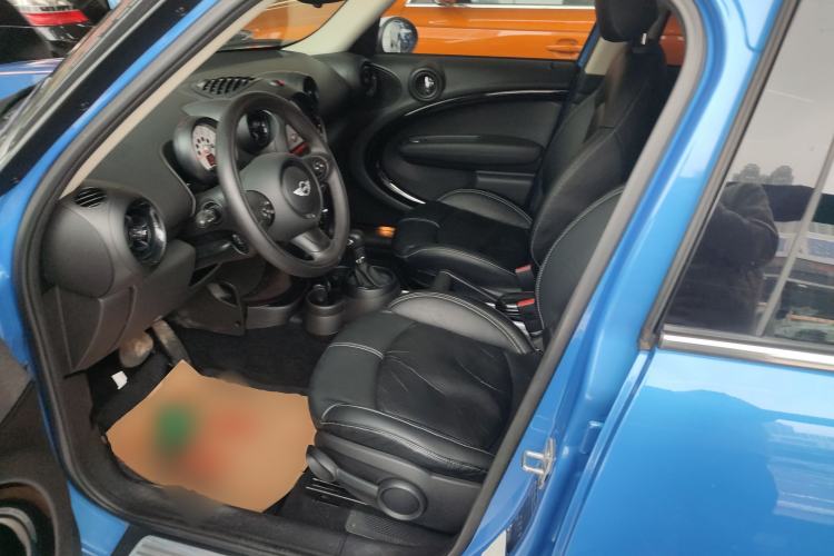 Used  Countryman 2014 1.6L COOPER Fun
