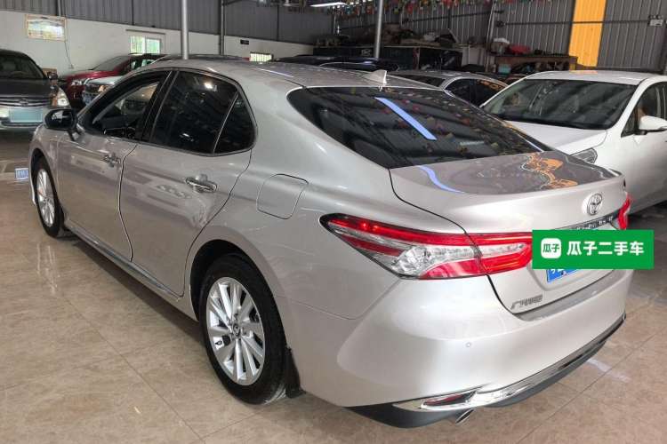 Used Toyota Camry 2023 2.0G Luxury Edition
