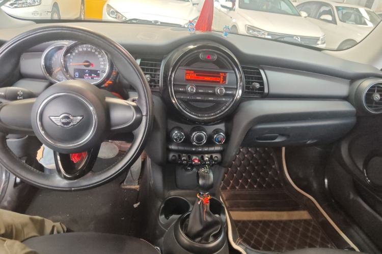 Used  MINI 2014 1.2T ONE
