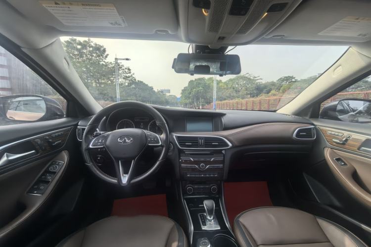 Used Infiniti QX30 2017 2.0T Four-Wheel Drive Sport Edition
