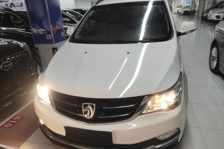 Used Baojun 730 2016 1.5L Manual Comfort Version 7 Seats China V Emission Standard
