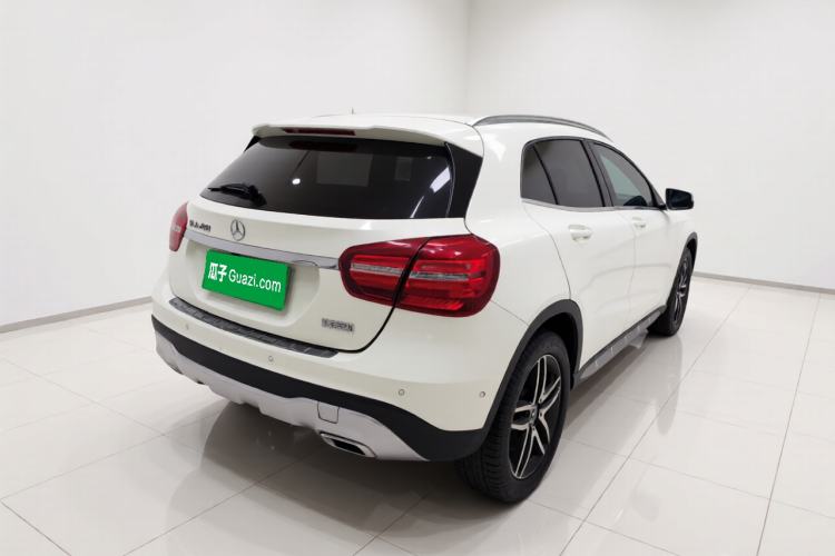 Used Mercedes-Benz GLA 2017 GLA 200 Fashion Model