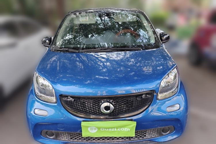 Used  forfour 2016 0.9T 66 kW Pioneer Edition