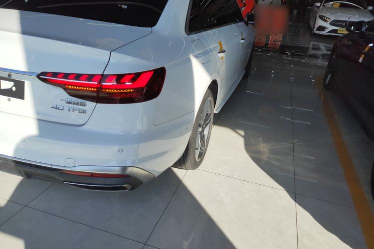 Used Audi A4L 2020 40 TFSI Luxury Dynamic Model
