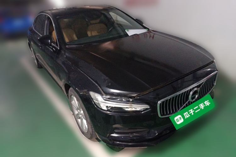 Used Volvo S90 2018 T4 Zhiyi Edition
