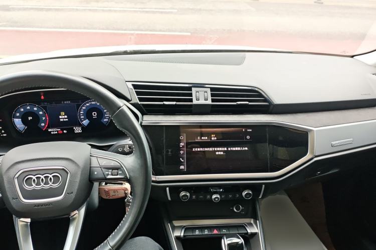 Used Audi Q3 2021 35 TFSI Progressive Dynamic Edition