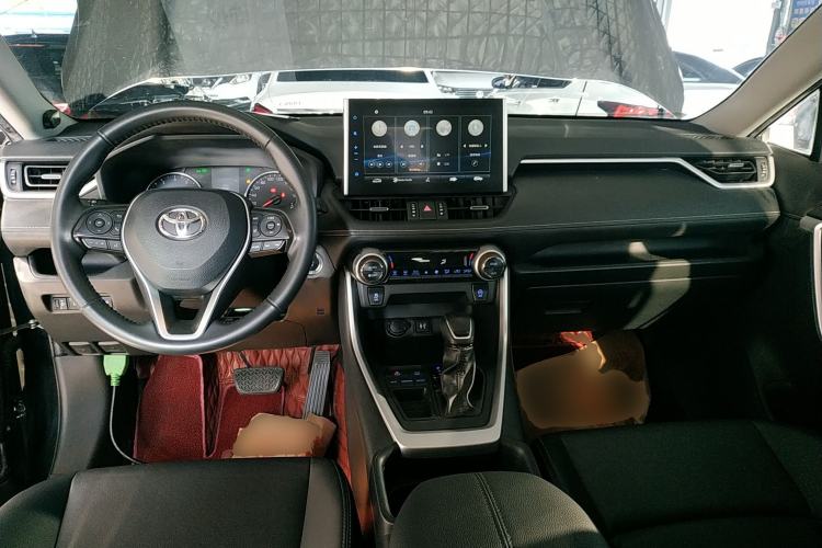 Used Toyota Wildlander 2022 2.0L CVT Two-Wheel Drive Luxury PLUS Edition
