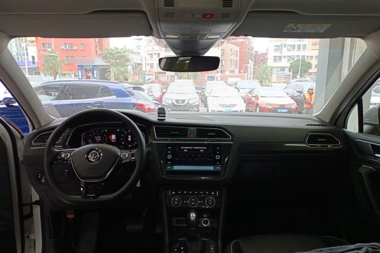 Used Volkswagen Tiguan 2018 330TSI All-Wheel-Drive Innovation Model
