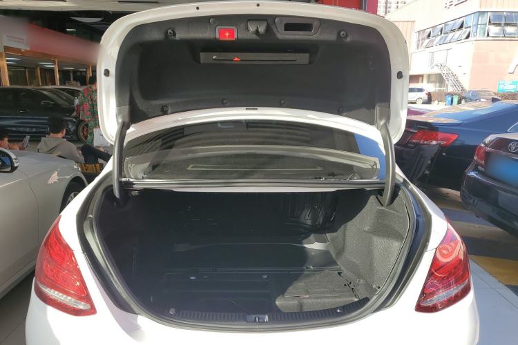 Used Mercedes-Benz C-Class 2017 Facelift C 200 L Sport Edition
