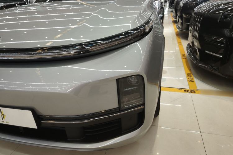 Used Li Auto L8 2023 Pro Model