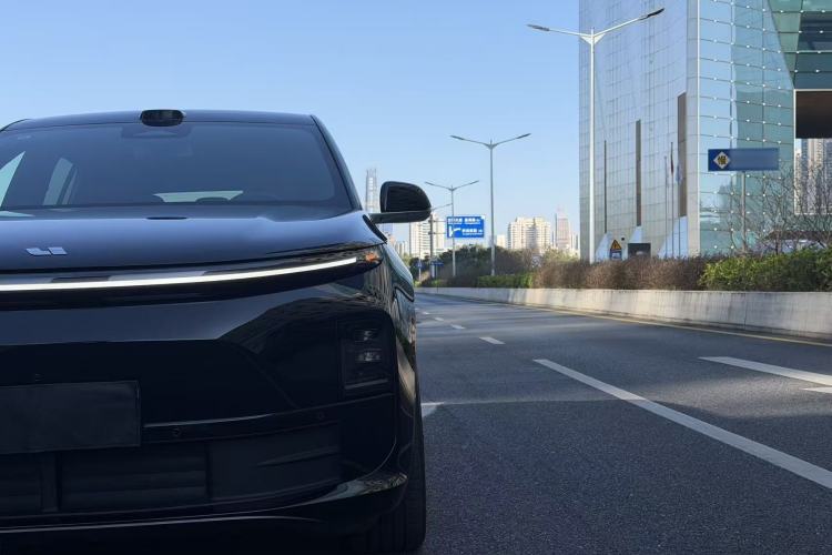 Used Li Auto L6 2025 Pro Smart Refresh Edition
