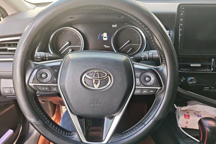 Used Toyota Camry 2021 2.0G Luxury Edition