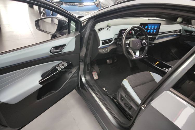 Used Volkswagen ID.4 X 2022 Smart Enjoyment Long-Range Edition

