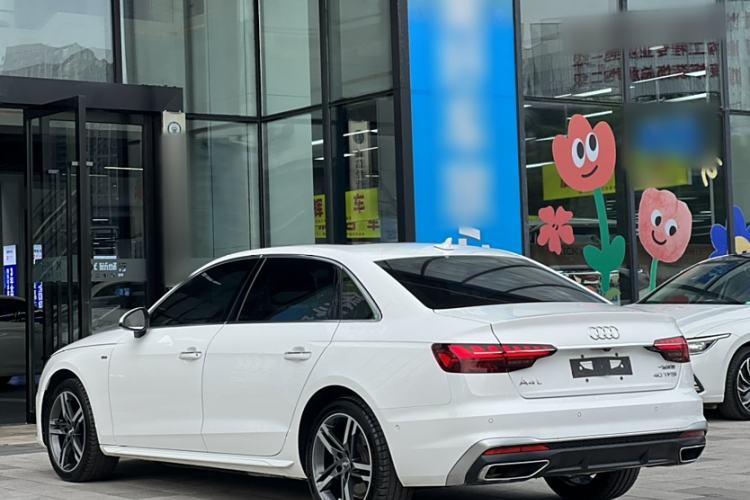 Used Audi A4L 2020 40 TFSI Luxury Dynamic Model
