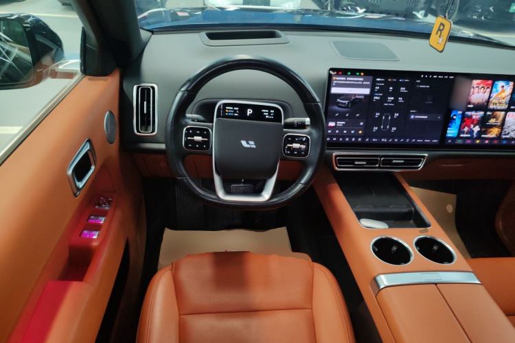 Used Li Auto L8 2023 Pro Model
