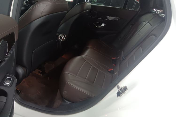 Used Mercedes-Benz GLC 2018 Facelift GLC 260 4MATIC Luxury Edition
