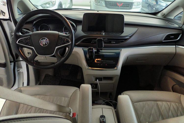 Used Buick GL8 2021 Land Cruiser Executive Class 652T Luxury Model
