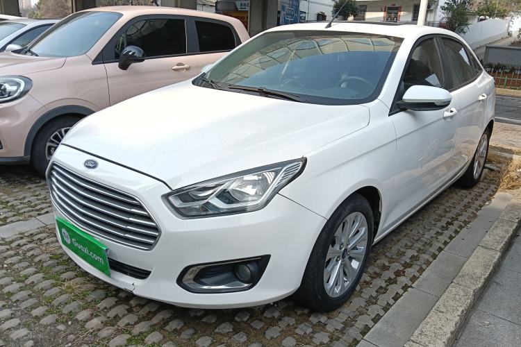 Used Ford Escort 2015 1.5L Automatic Fashion Model
